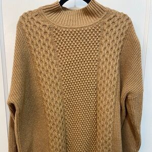 NWT Gap Men’s cable knit sweater